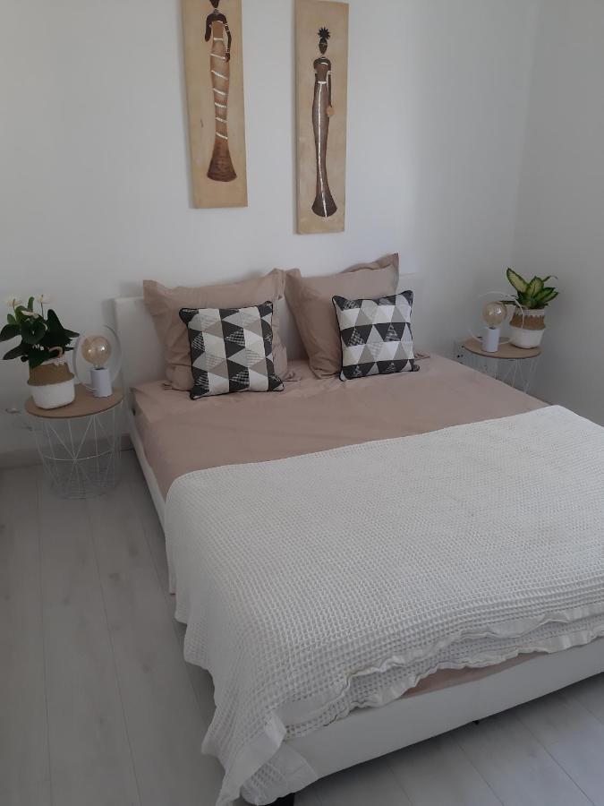 La Casita Serignanaise - Apt T2 - Clim - Jardin Bed and Breakfast Eksteriør billede
