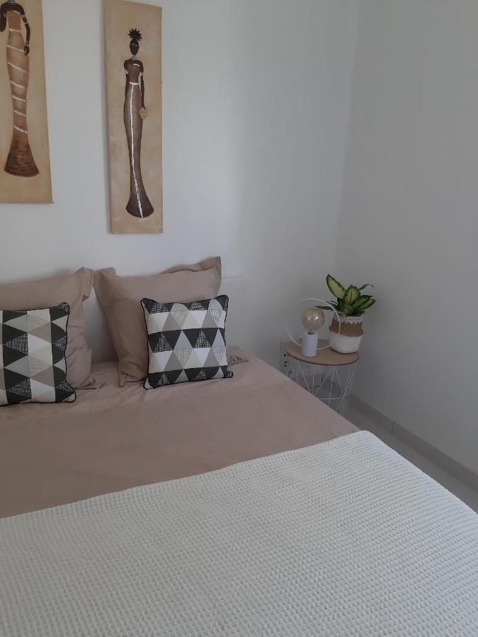 La Casita Serignanaise - Apt T2 - Clim - Jardin Bed and Breakfast Eksteriør billede