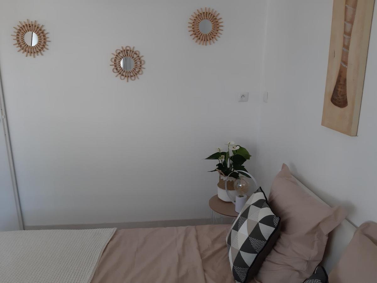 La Casita Serignanaise - Apt T2 - Clim - Jardin Bed and Breakfast Eksteriør billede