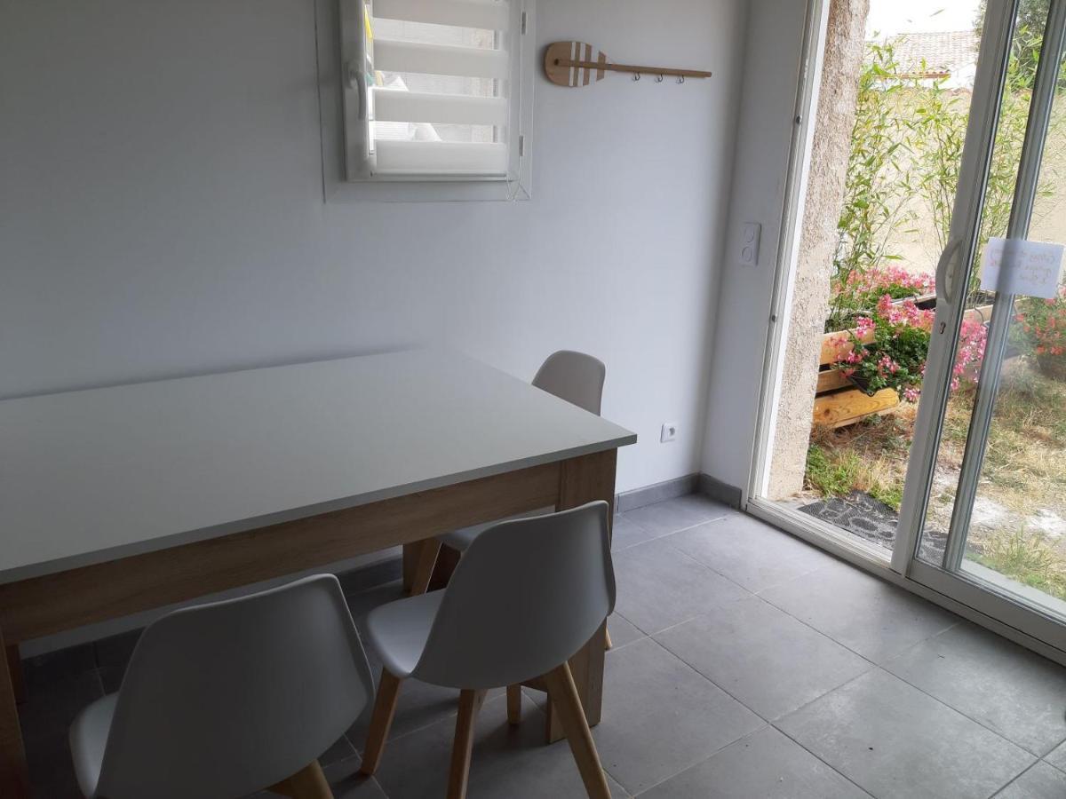 La Casita Serignanaise - Apt T2 - Clim - Jardin Bed and Breakfast Eksteriør billede